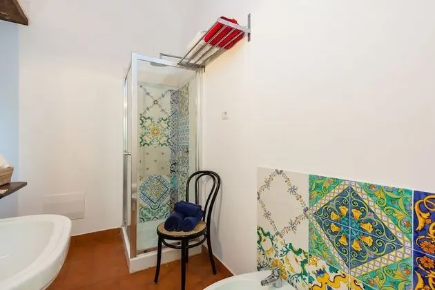 Classic Tek Büyük Yataklı Oda