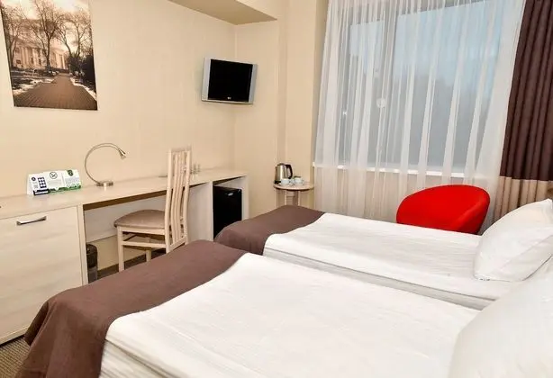 Business Tek Büyük veya İki Ayrı Yataklı Oda