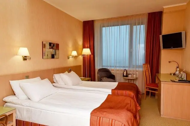 Standard Tek Büyük veya İki Ayrı Yataklı Oda