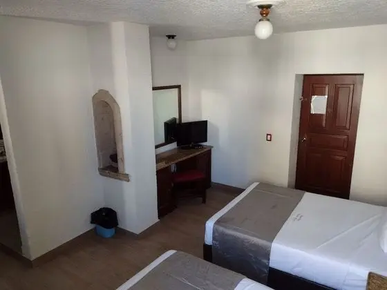 Double Room 4