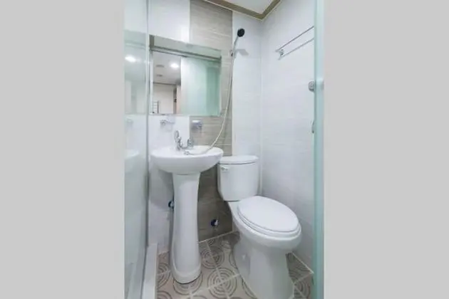 Basic Tek Büyük Yataklı Oda, Özel Banyo, Şehir Manzaralı