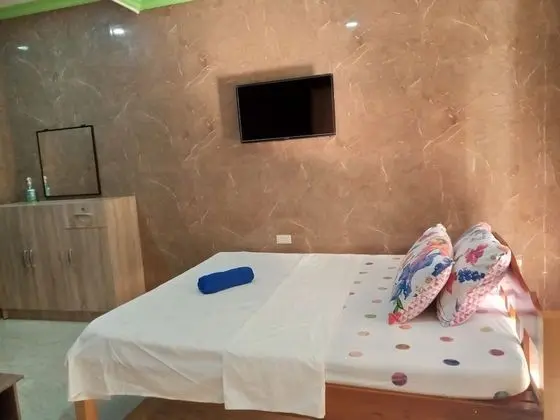 Villa, 1 Büyük (Queen) Boy Yatak, Sigara İçilmez