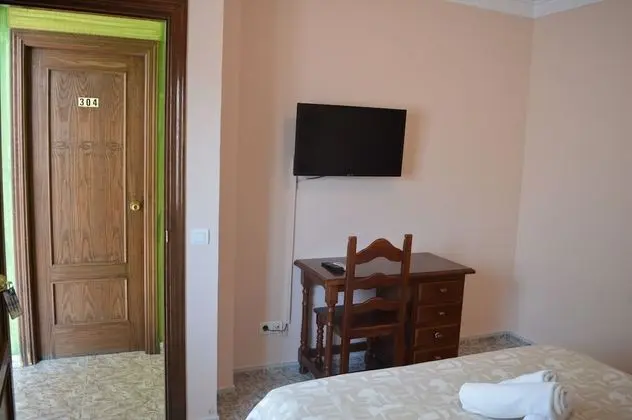 Tek Büyük Yataklı Oda