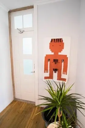 Tek Büyük Yataklı Oda, Ortak Banyo