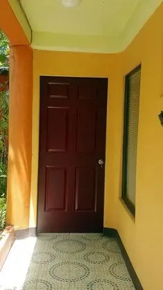 Deluxe Tek Büyük Yataklı Oda, 2 Yatak Odası, Sigara İçilebilir, Kısmi Deniz Manzarası