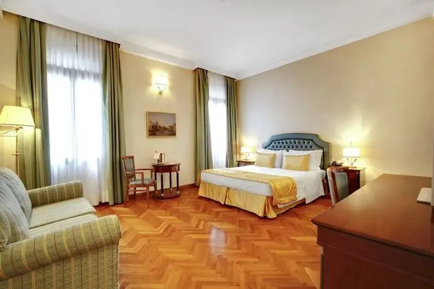 Junior Süit (Classic)