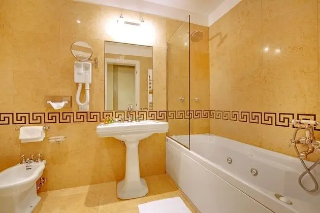 Junior Süit (Classic)