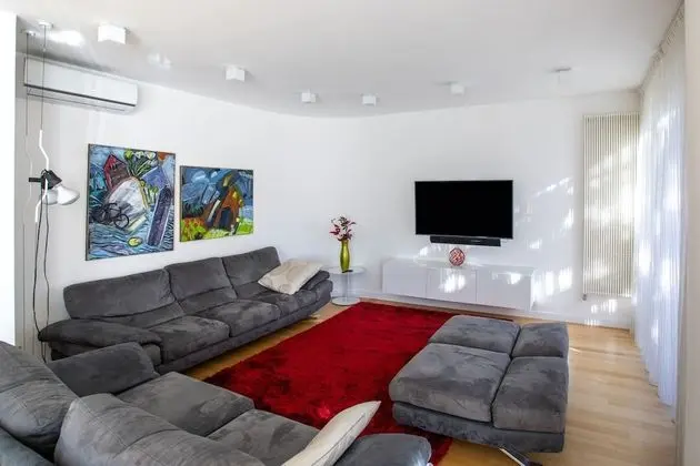 Deluxe Apart Daire, 2 Banyolu, Bahçe Manzaralı