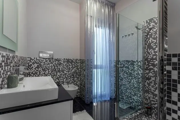 Deluxe Apart Daire, 2 Banyolu, Bahçe Manzaralı