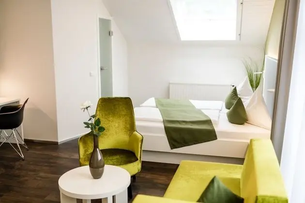 Design Tek Büyük Yataklı Oda