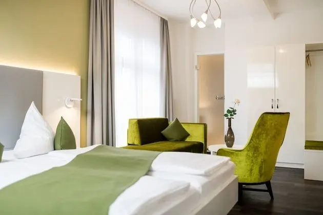 Design Tek Büyük Yataklı Oda