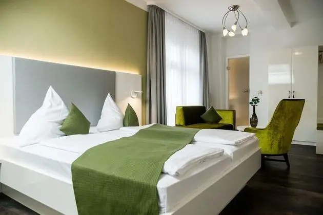 Design Tek Büyük Yataklı Oda