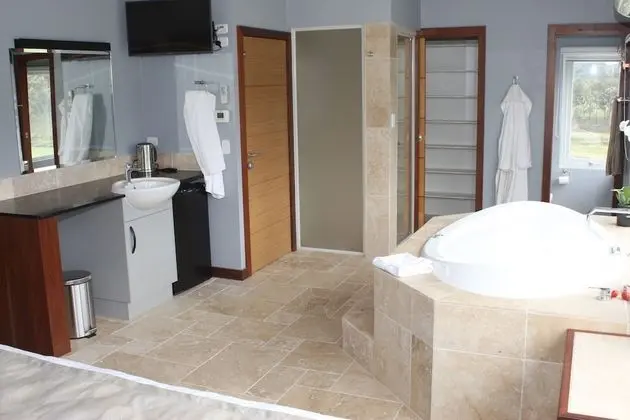 Superior Süit, 1 En Büyük (King) Boy Yatak, Özel Banyo, Tepe Manzaralı