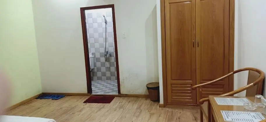 Tek Büyük Yataklı Oda