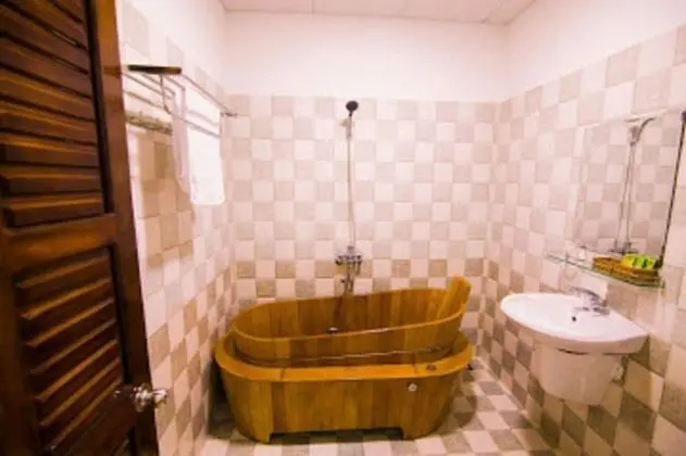 Üç Kişilik Oda, Balkon