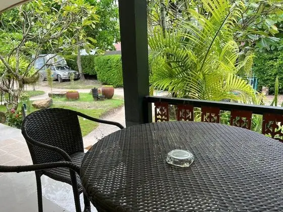 Deluxe Cottage with Double Bed and Garden View