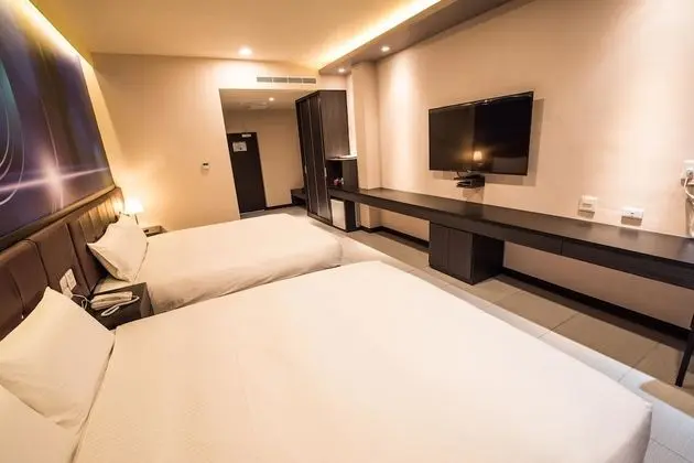 Deluxe Dört Kişilik Oda