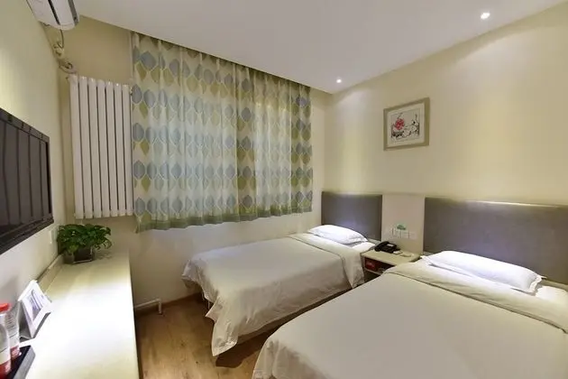 Family Üç Kişilik Oda, Şehir Manzaralı