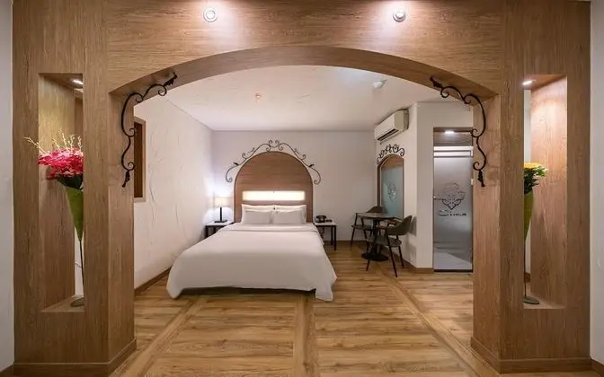 Oda (Deluxe (Ntflix YouTube Spa Bath Air p)