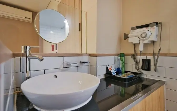 Oda (Standard (Netflix YouTube Air purifie)