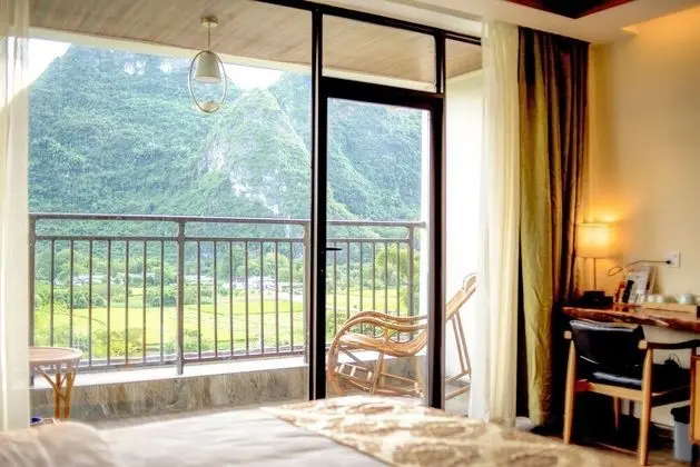 Deluxe Tek Büyük Yataklı Oda, Balkon