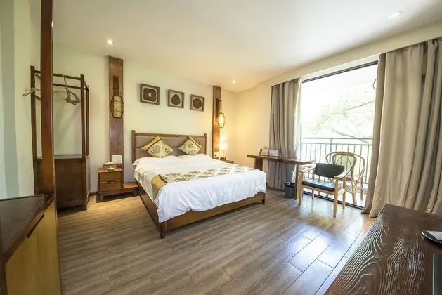 Superior Tek Büyük Yataklı Oda, Balkon, Dağ Manzaralı