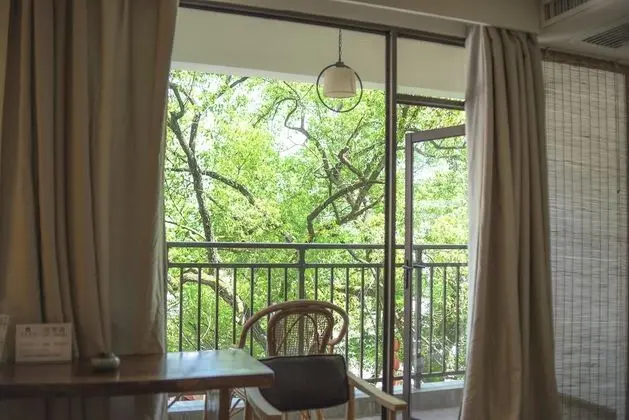Superior Tek Büyük Yataklı Oda, Balkon, Dağ Manzaralı
