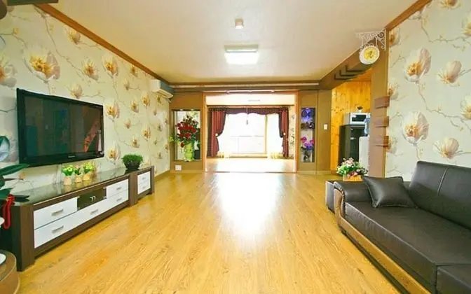 Oda (Haerancho (Main Building 1st Floor))