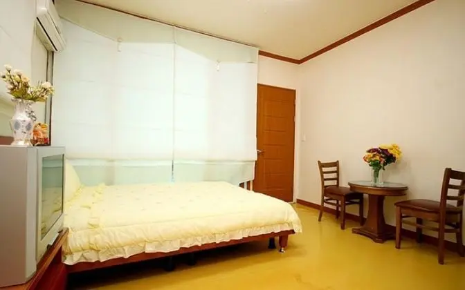 Oda (Lantern (Annex 2nd floor))