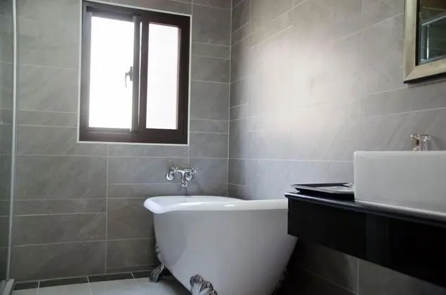 Deluxe Dört Kişilik Oda, 2 Büyük (Queen) Boy Yatak, Sigara İçilmez, Şehir Manzaralı