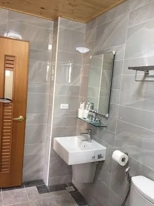 Oda, 1 Büyük (Queen) Boy Yatak, Sigara İçilmez, Şehir Manzaralı