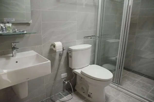 Oda, 1 Büyük (Queen) Boy Yatak, Sigara İçilmez, Şehir Manzaralı