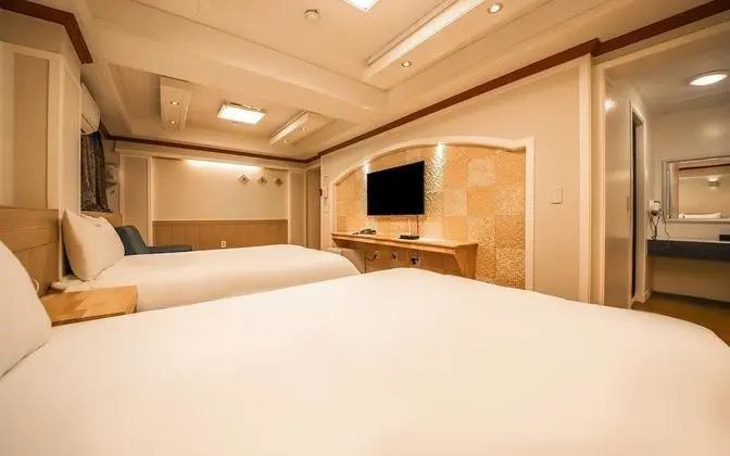 Oda (Deluxe twin (VIP room-twin))