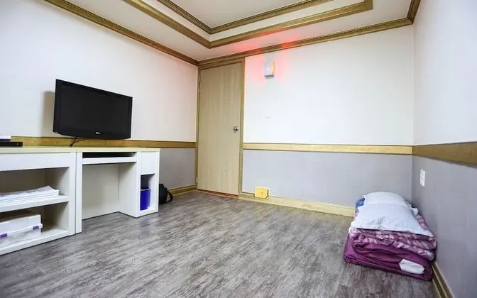 Oda (Ondol Room)