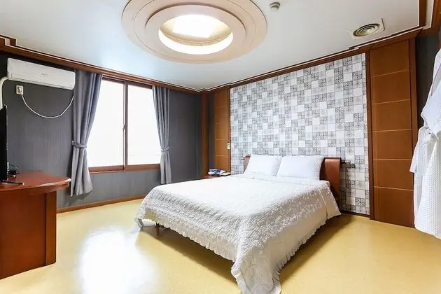 Oda (Special Room)