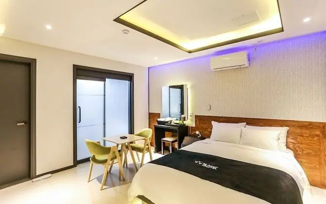 Oda (Standard room)