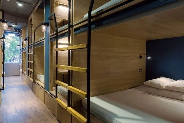 Ortak Ranzalı Oda, Karma Ranzalı Oda, Ortak Banyo (1 Single Bed)
