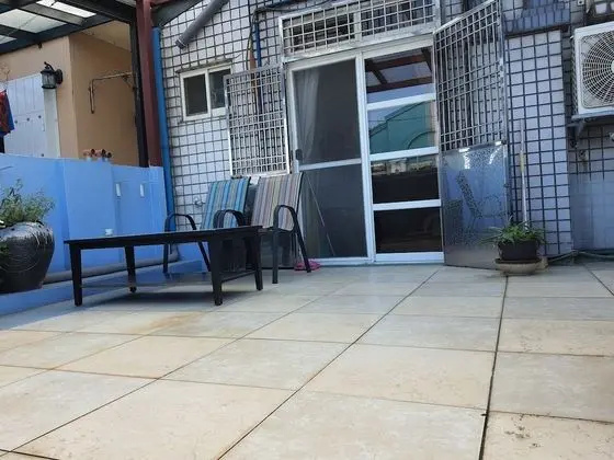 Tek Büyük Yataklı Oda, Balkon