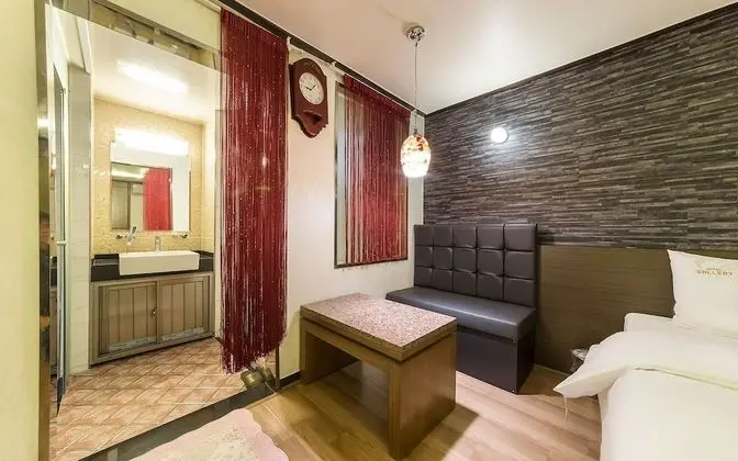 Oda (Special Room)