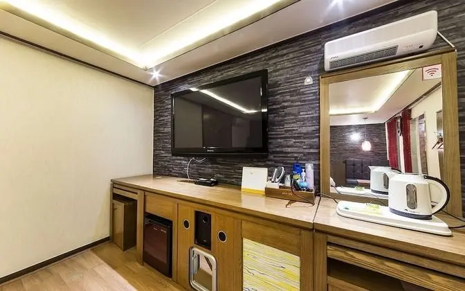 Oda (Special Room)