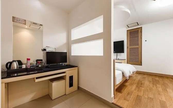 Oda (Standard room)