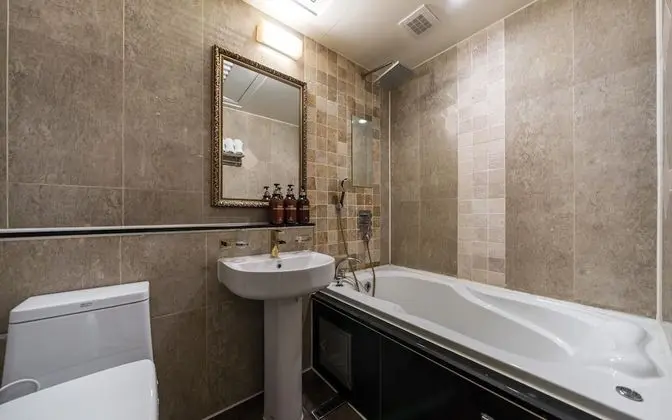Oda (Mini - SSD 1PC (Bathtub Room Random A)