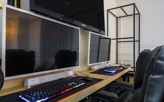 Oda (Premium A - Couple PC+Twin Bed/KingSi)