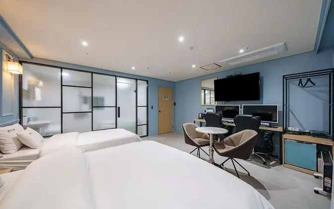 Oda (Premium A - Couple PC+Twin Bed/KingSi)