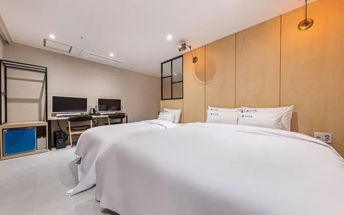 Oda (Premium B - Couple PC+Twin Bed/King S)