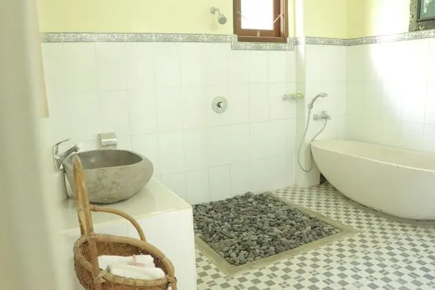 Deluxe Oda, 1 Yatak Odası, Havuz Manzaralı