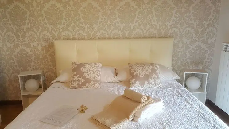 Standard Tek Büyük Yataklı Oda, Ortak Banyo