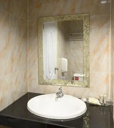 Deluxe Üç Kişilik Oda
