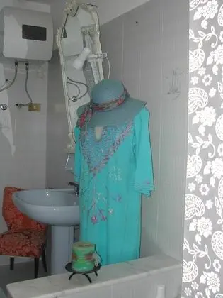 Dört Kişilik Oda, Özel Banyo, Deniz Manzaralı