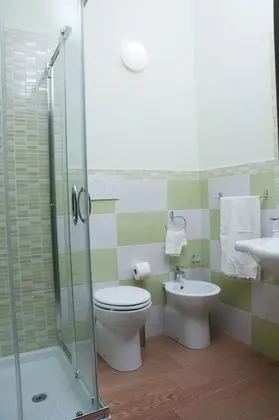 Üç Kişilik Oda, Balkon
